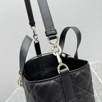 카타 / 디올 가방 핸드백 크로스백