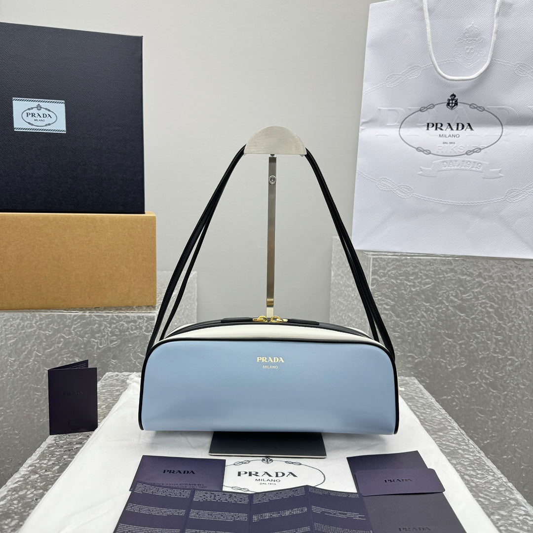 카타 / 프라다 가방 핸드백