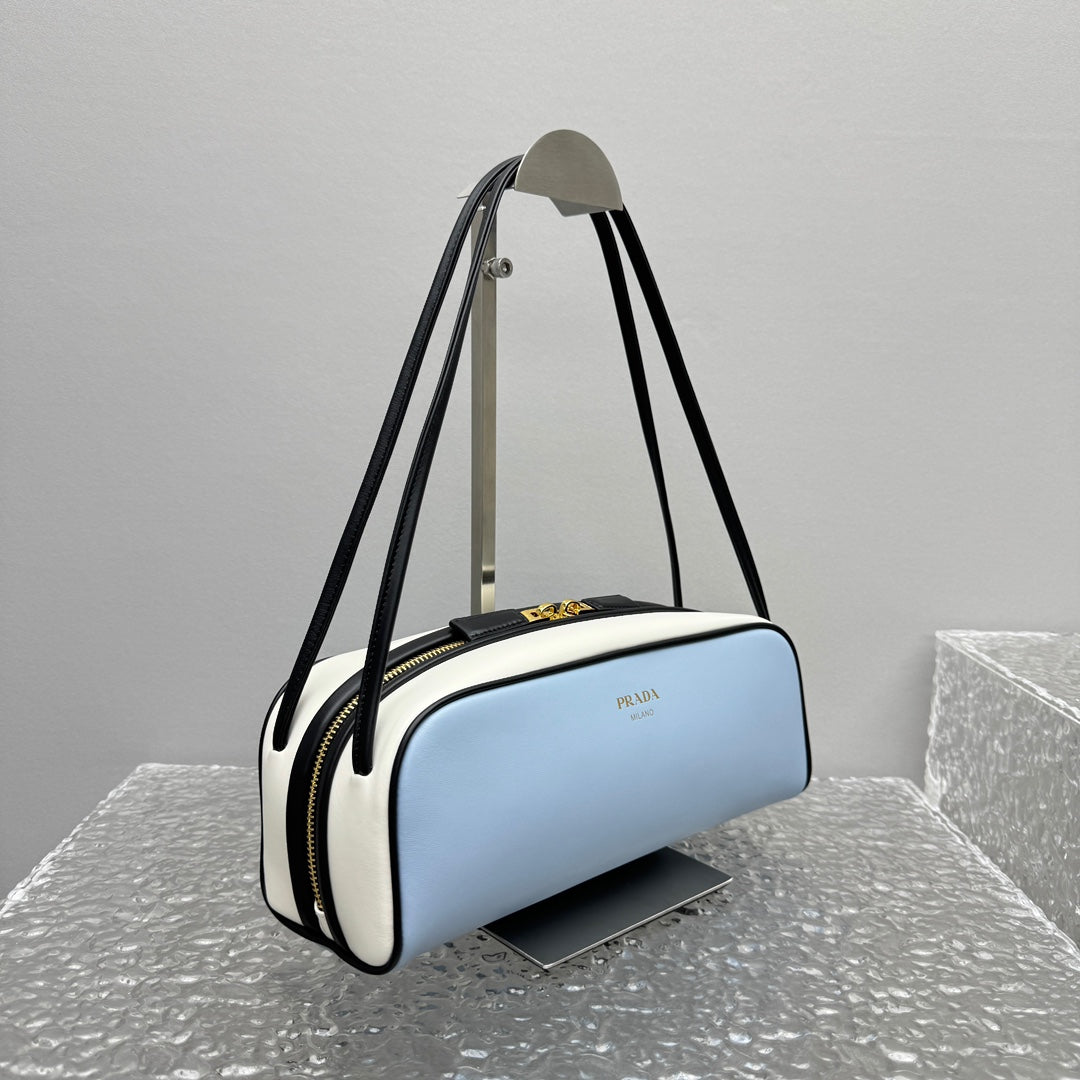 카타 / 프라다 가방 핸드백