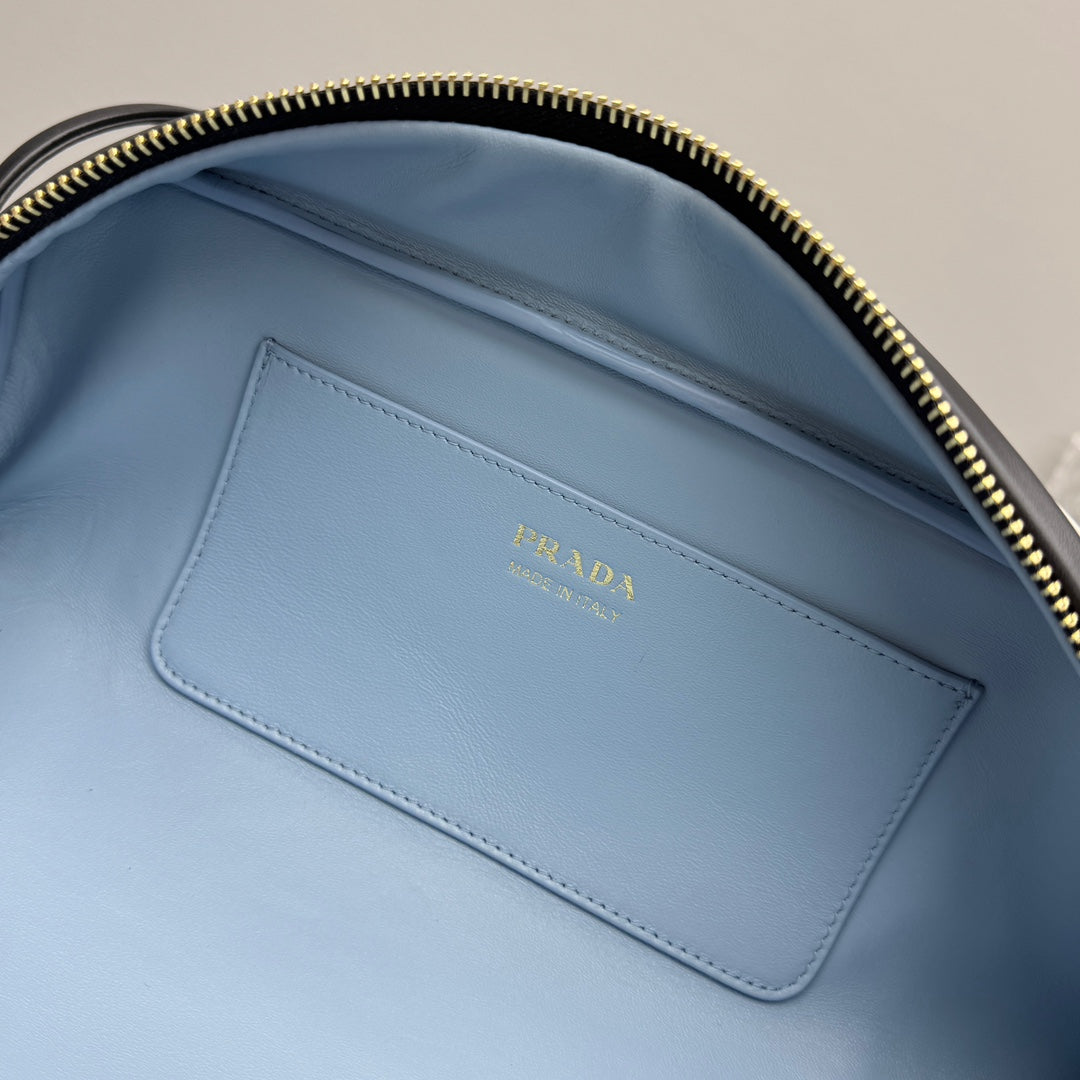 카타 / 프라다 가방 핸드백