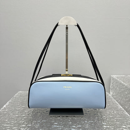 카타 / 프라다 가방 핸드백