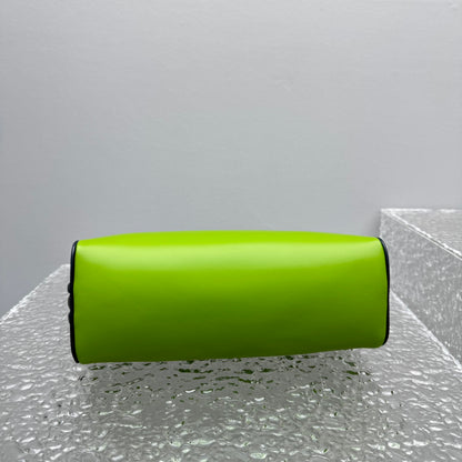 카타 / 프라다 가방