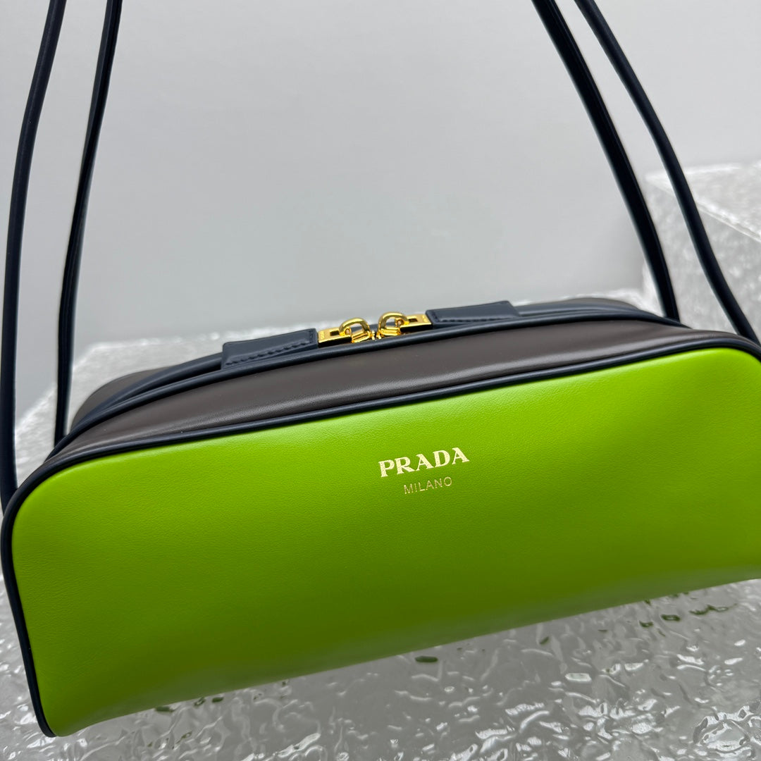 카타 / 프라다 가방