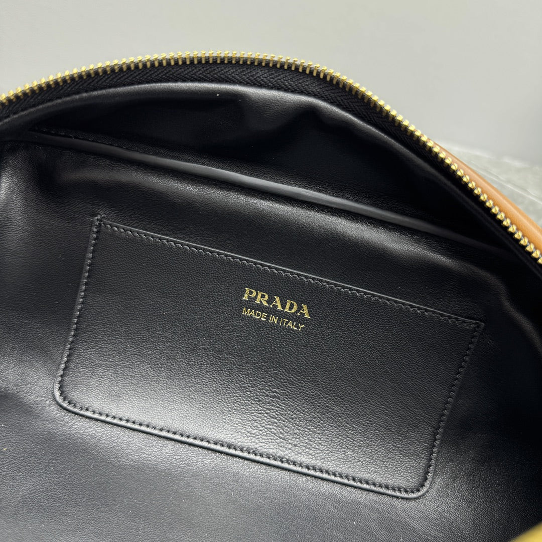 카타 / 프라다 가방