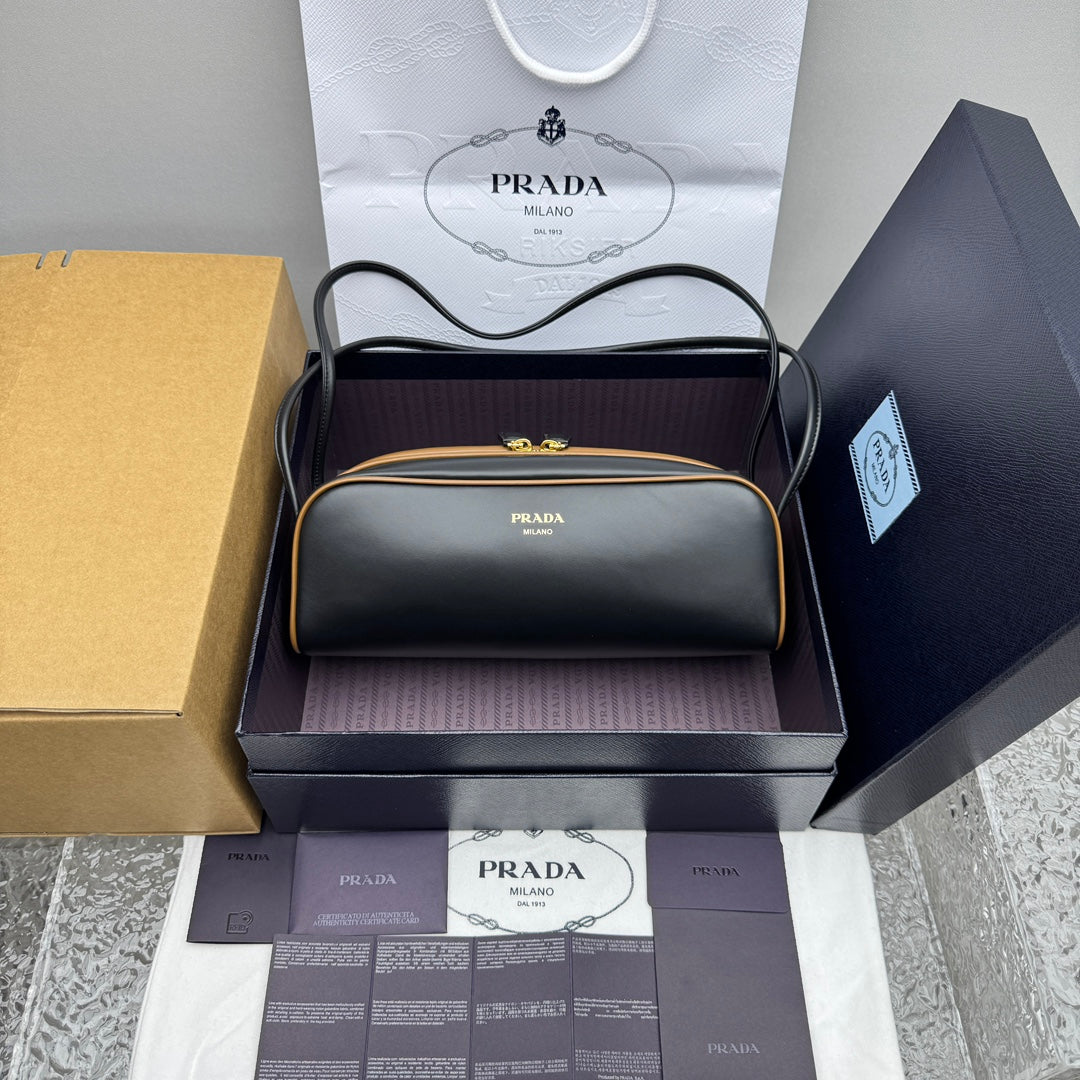 카타 / 프라다 가방