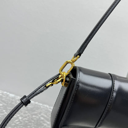 카타 / 발렌시아가 크로스백