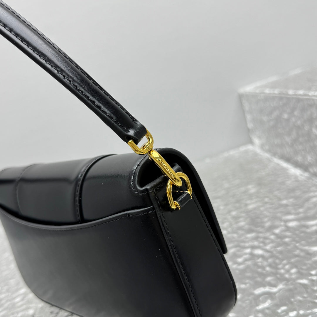 카타 / 발렌시아가 크로스백