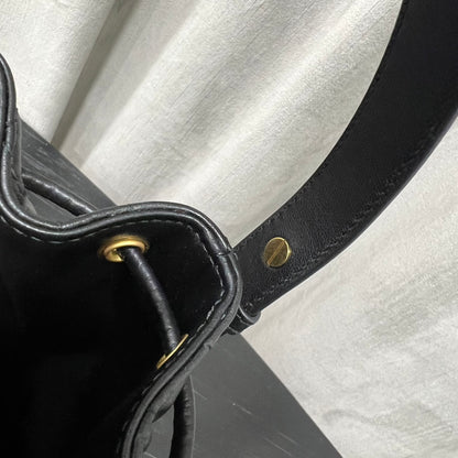 카타 / 디올 물통 가방