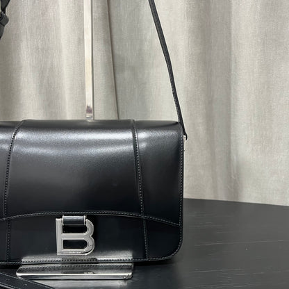 카타 / 발렌시아가 크로스백