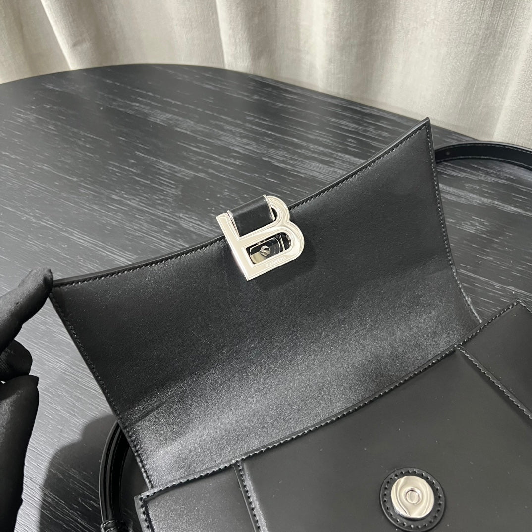 카타 / 발렌시아가 크로스백