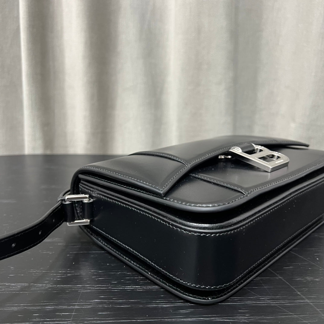 카타 / 발렌시아가 크로스백