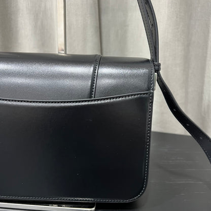 카타 / 발렌시아가 크로스백