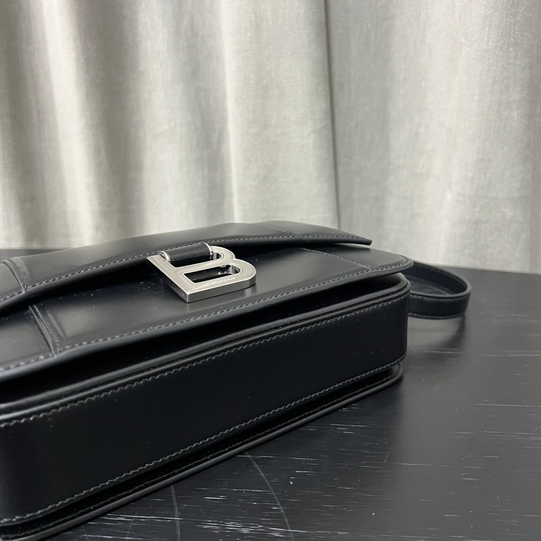 카타 / 발렌시아가 크로스백