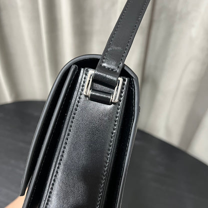 카타 / 발렌시아가 크로스백