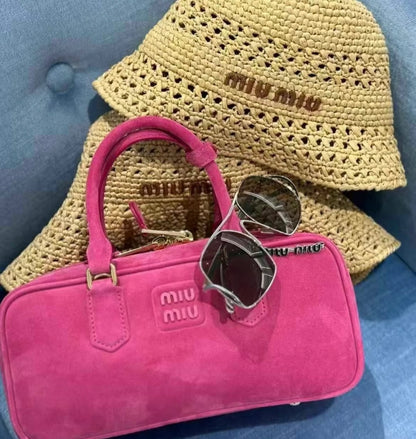 카타 / 미우미우 핸드백