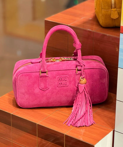 카타 / 미우미우 핸드백