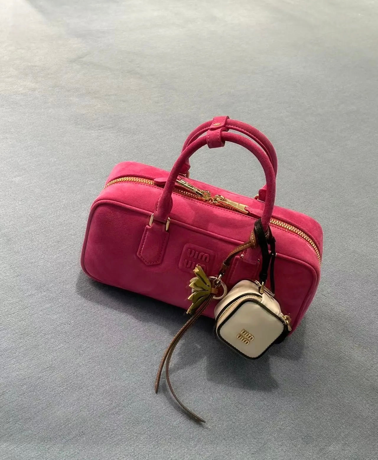 카타 / 미우미우 핸드백