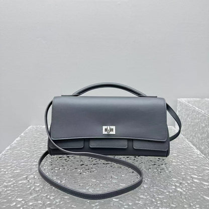 카타 / 발렌시아가  핸드백