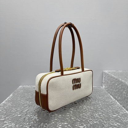 카타 / 미우미우 신형 캔버스 볼링백