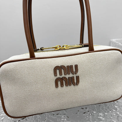 카타 / 미우미우 신형 캔버스 볼링백