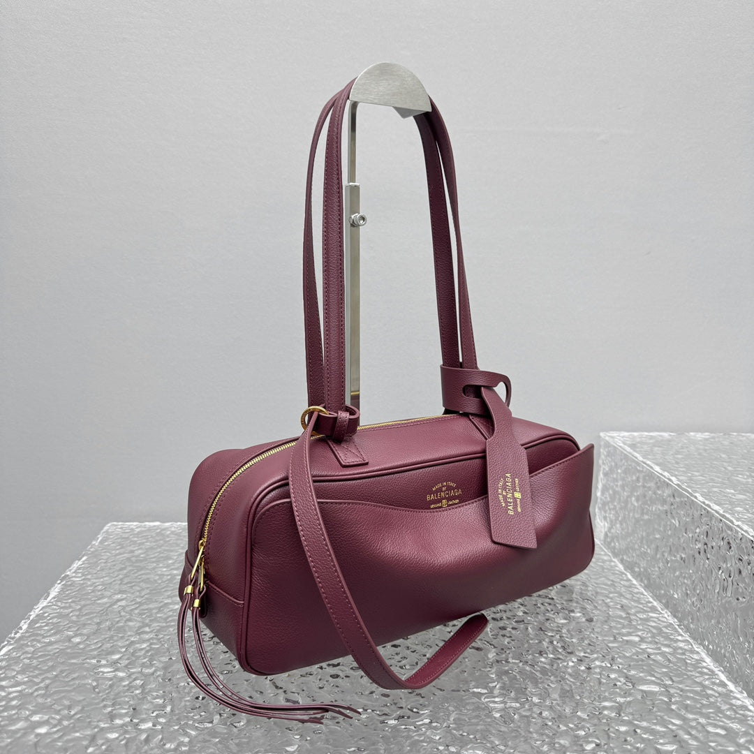 카타 / 발렌시아가 볼링 백