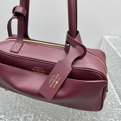 카타 / 발렌시아가 볼링 백