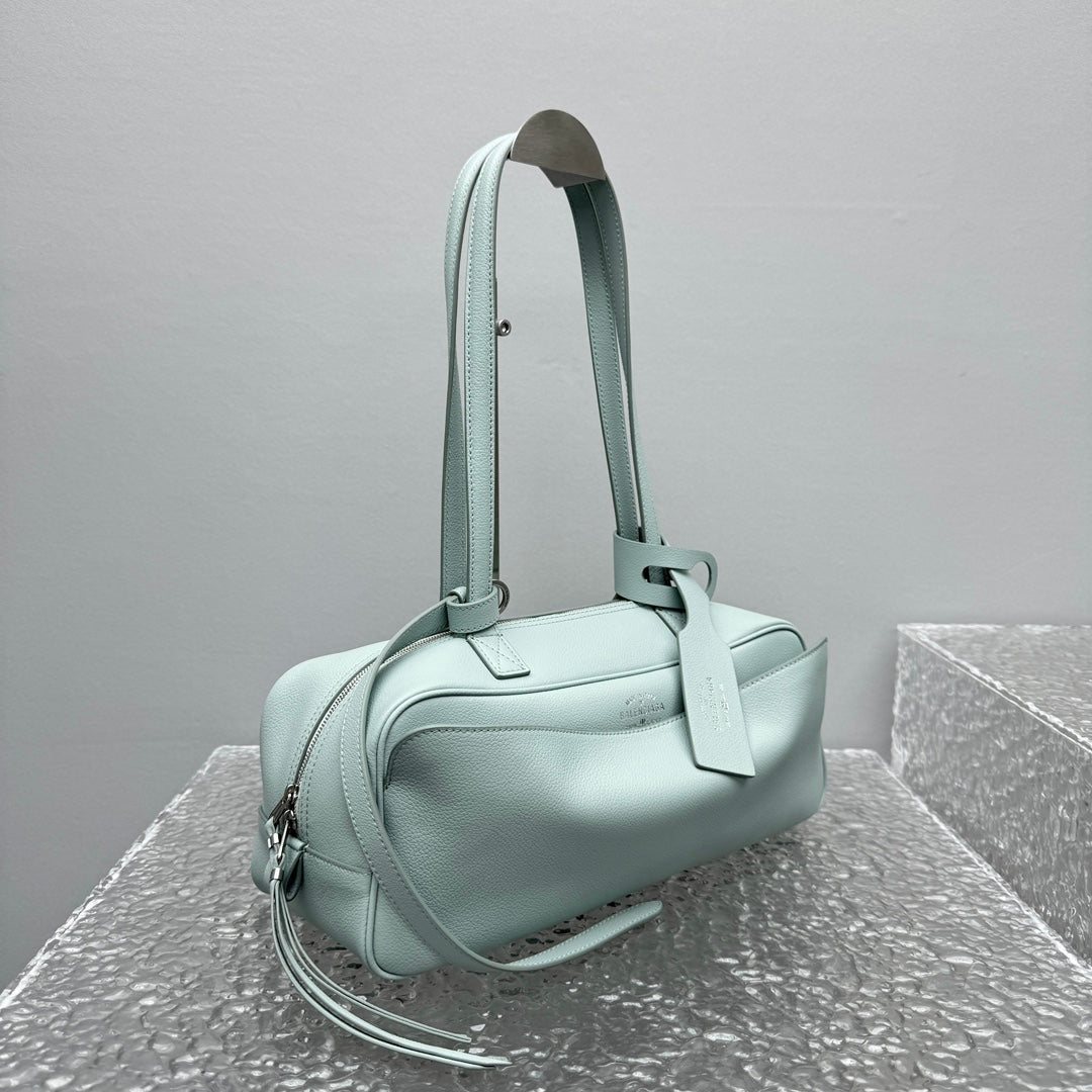 카타 / 발렌시아가 볼링 백