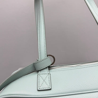 카타 / 발렌시아가 볼링 백