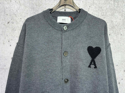 체인2호 / 아미 하트 로고 니트 가디건