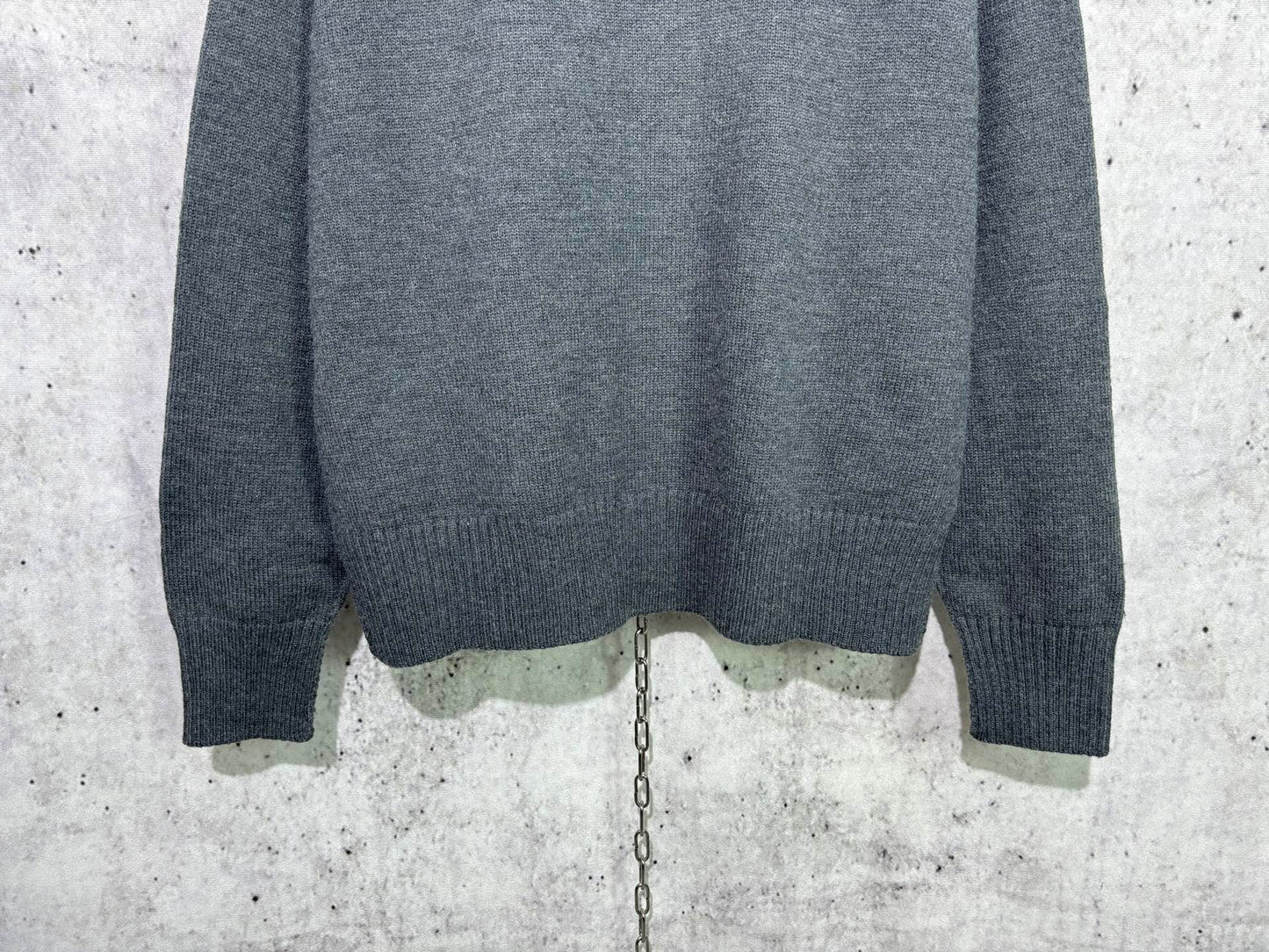 체인2호 / 아미 하트 로고 니트 가디건