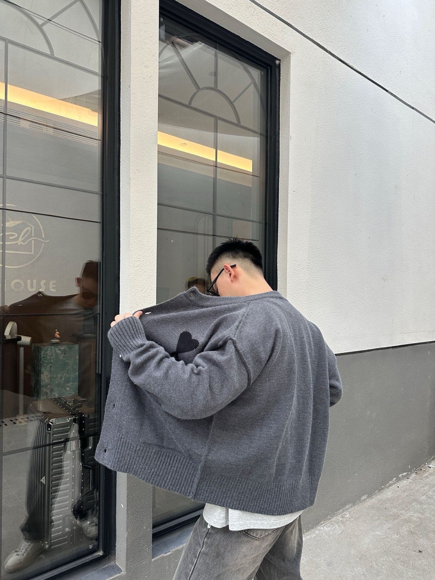 체인2호 / 아미 하트 로고 니트 가디건