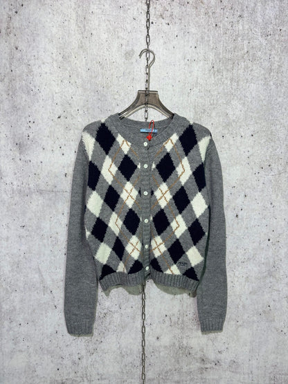 체인2호 / 프라다 라운드넥 니트 가디건