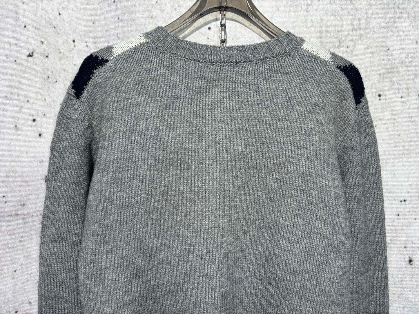 체인2호 / 프라다 라운드넥 니트 가디건