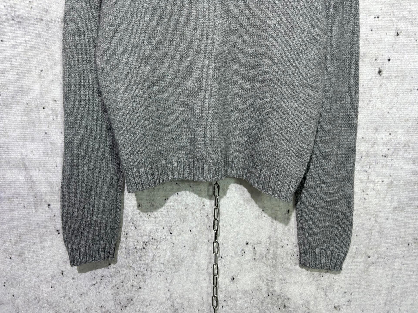 체인2호 / 프라다 라운드넥 니트 가디건