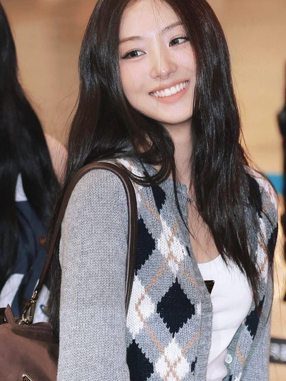 체인2호 / 프라다 라운드넥 니트 가디건