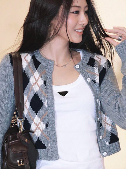 체인2호 / 프라다 라운드넥 니트 가디건