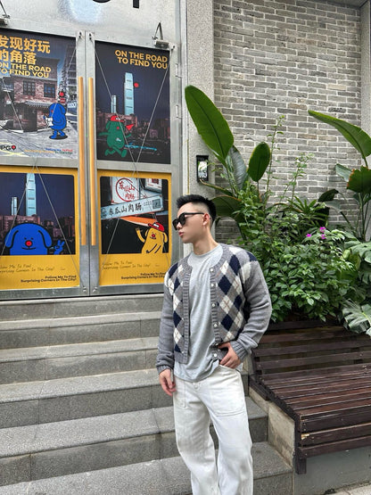 체인2호 / 프라다 라운드넥 니트 가디건