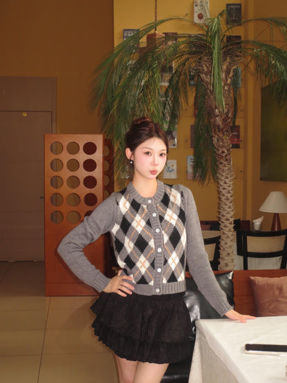 체인2호 / 프라다 라운드넥 니트 가디건