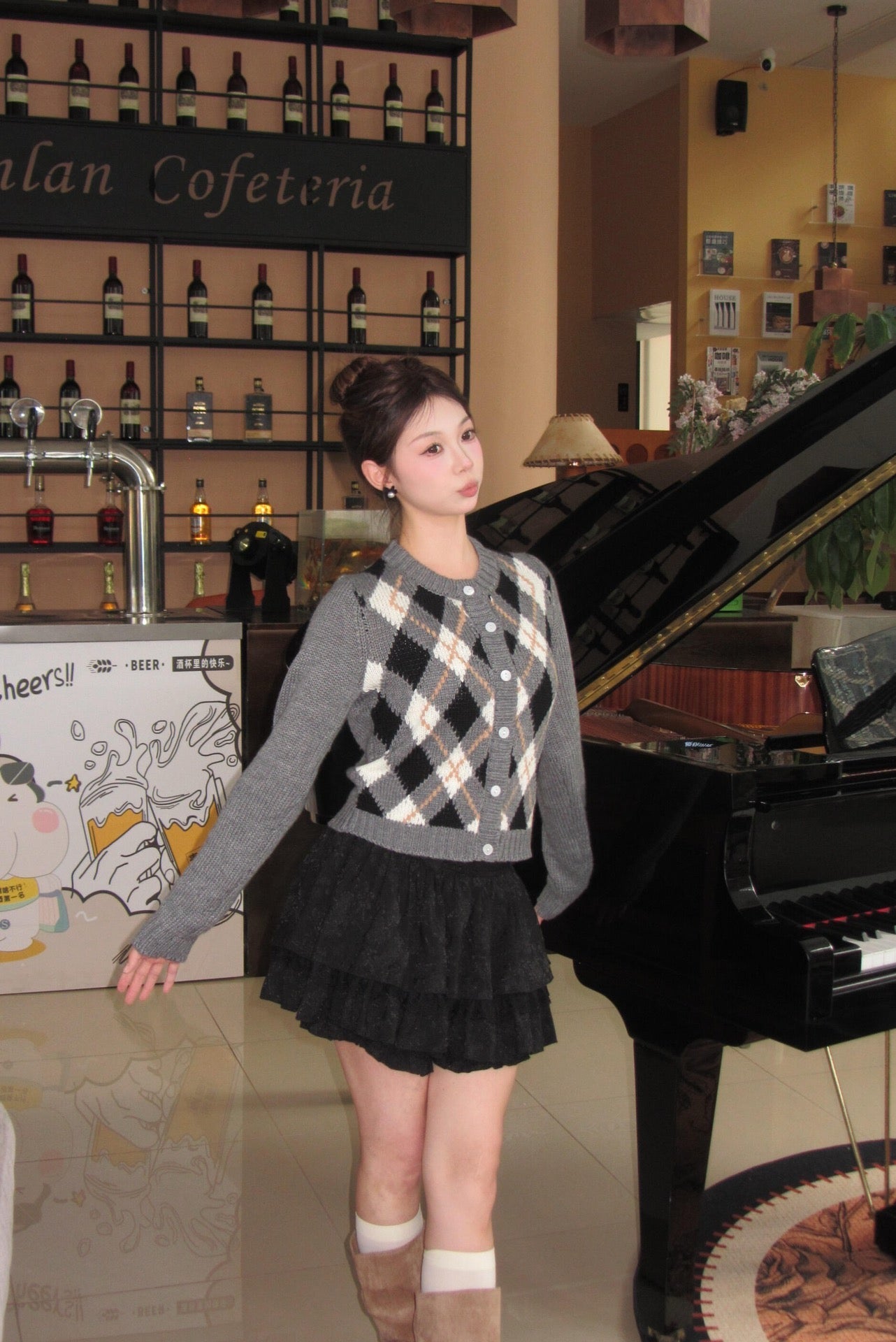 체인2호 / 프라다 라운드넥 니트 가디건