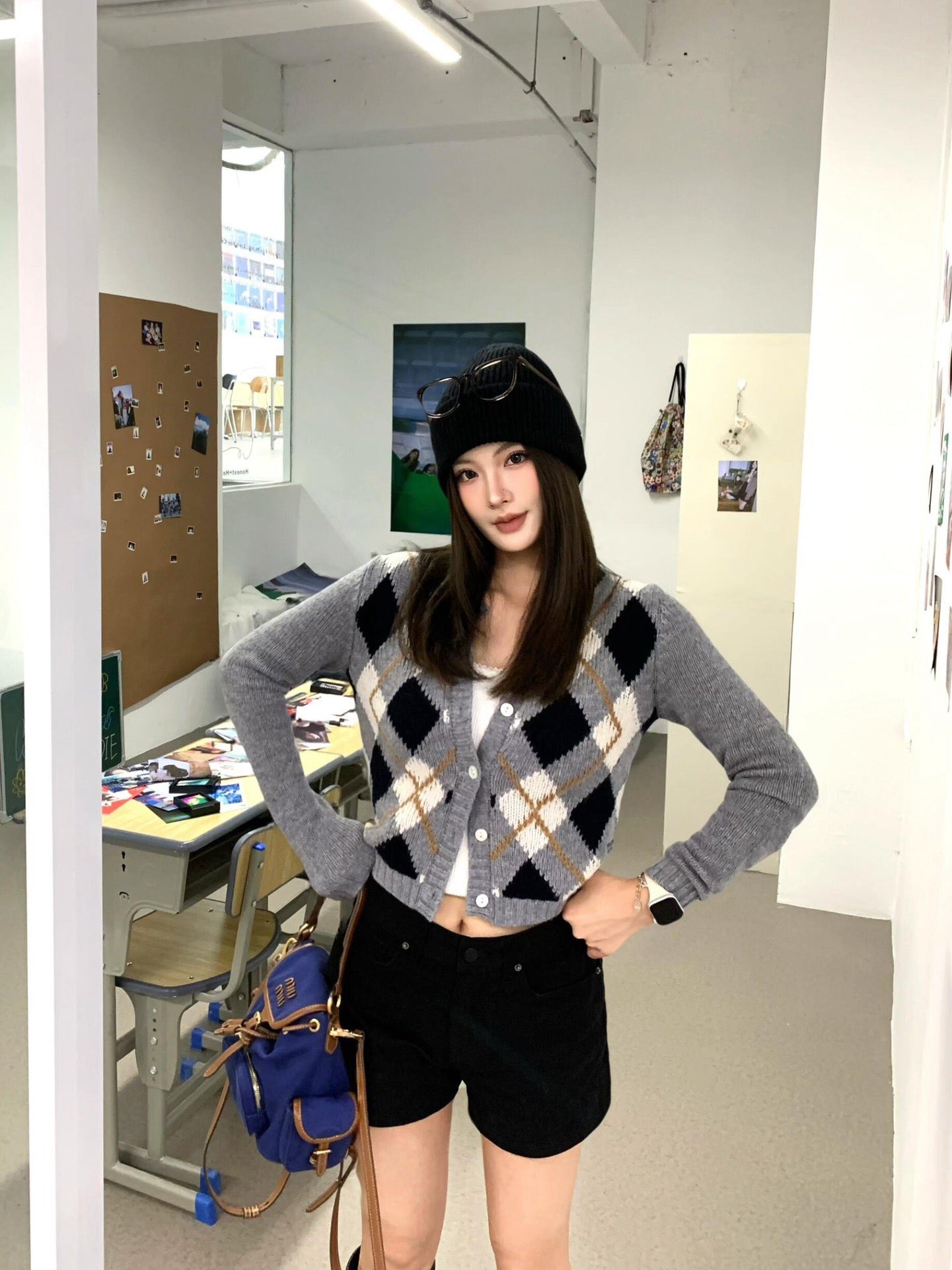 체인2호 / 프라다 라운드넥 니트 가디건