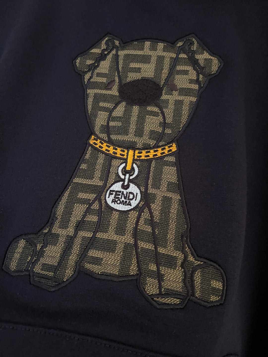 BVG / 펜디 후드티