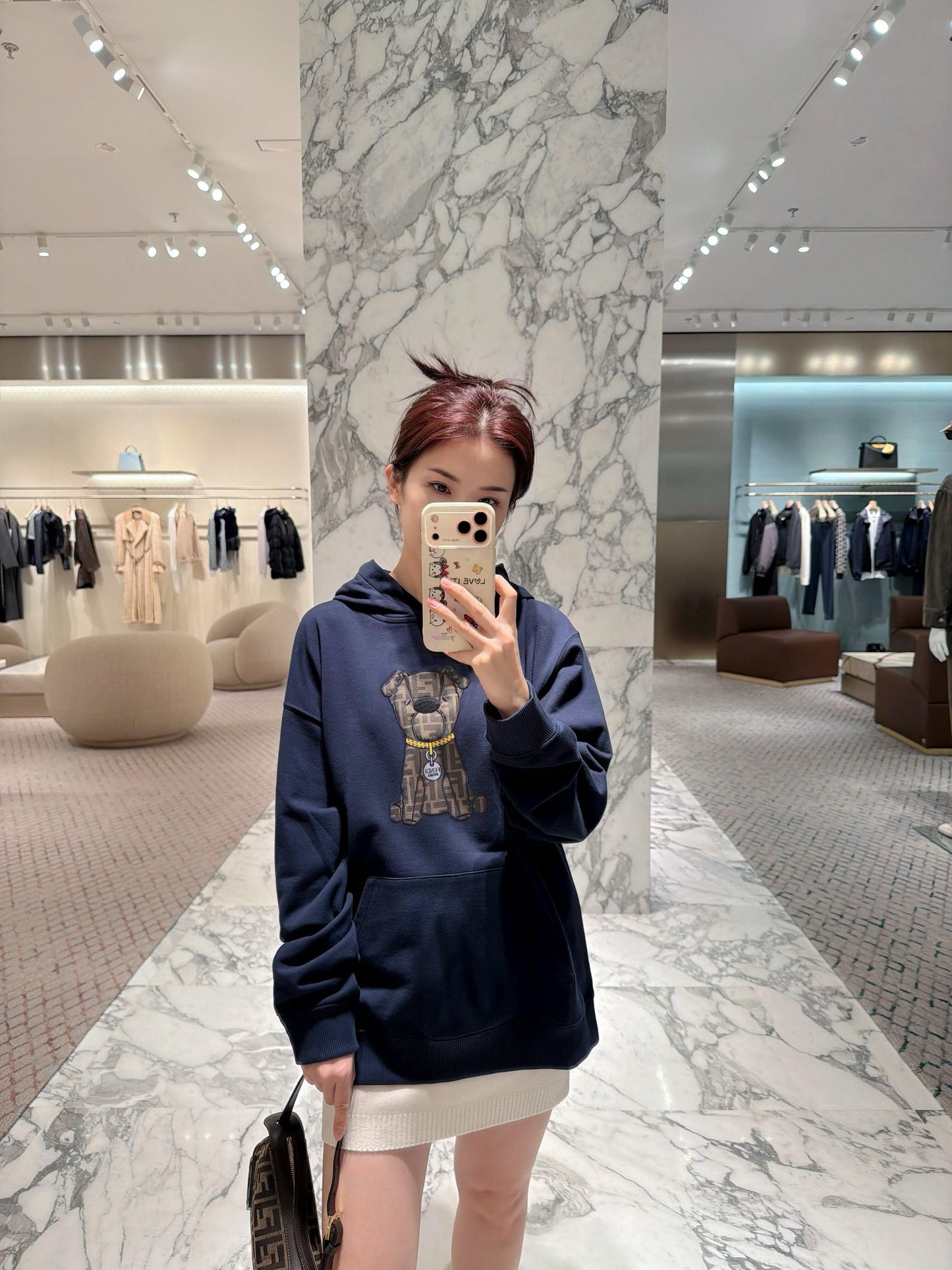 BVG / 펜디 후드티