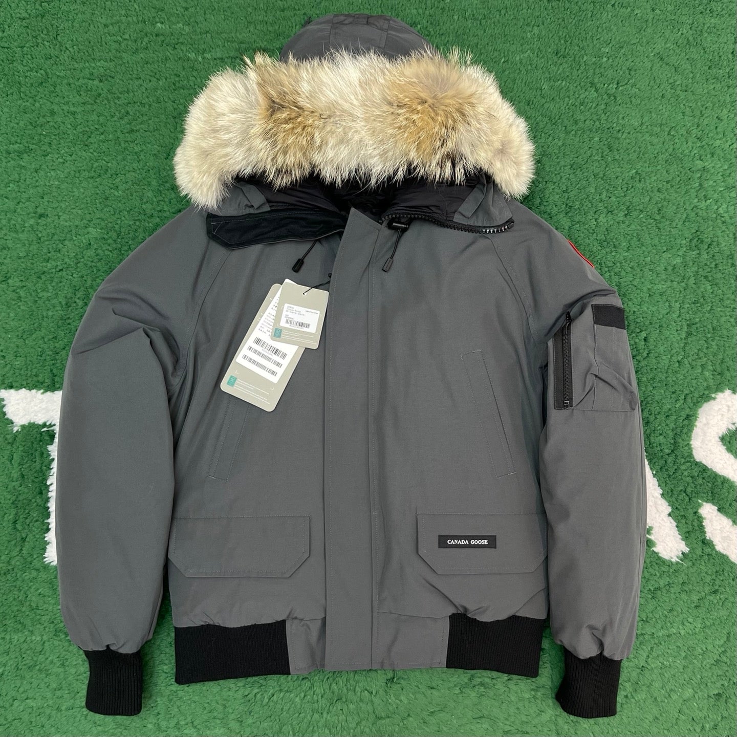 BVG / 캐나다구스 패딩