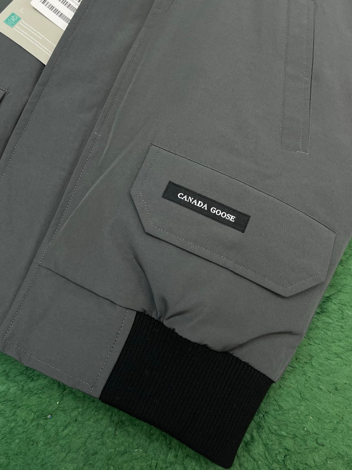 BVG / 캐나다구스 패딩