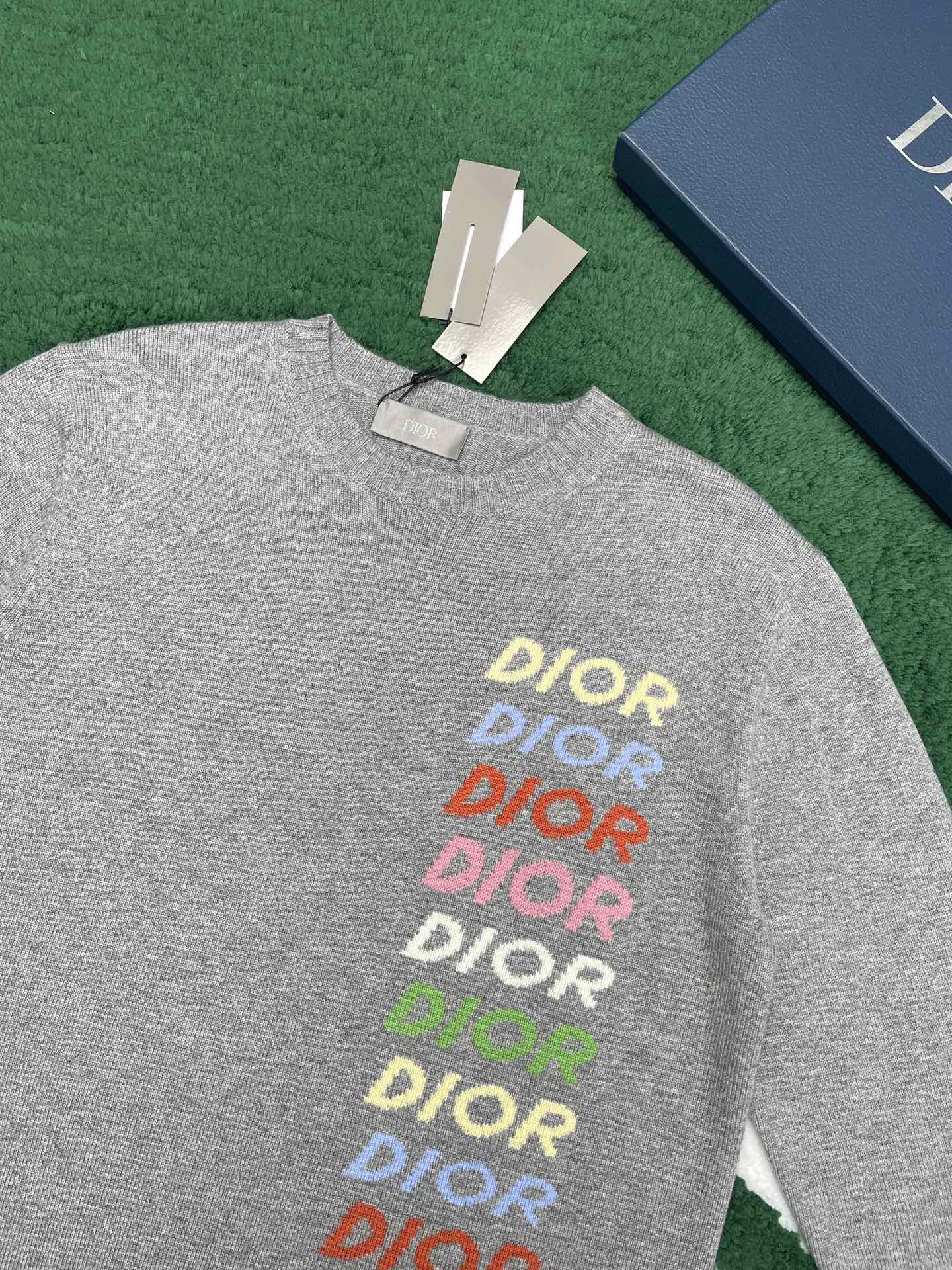 BVG / 디올 니트 스웨터