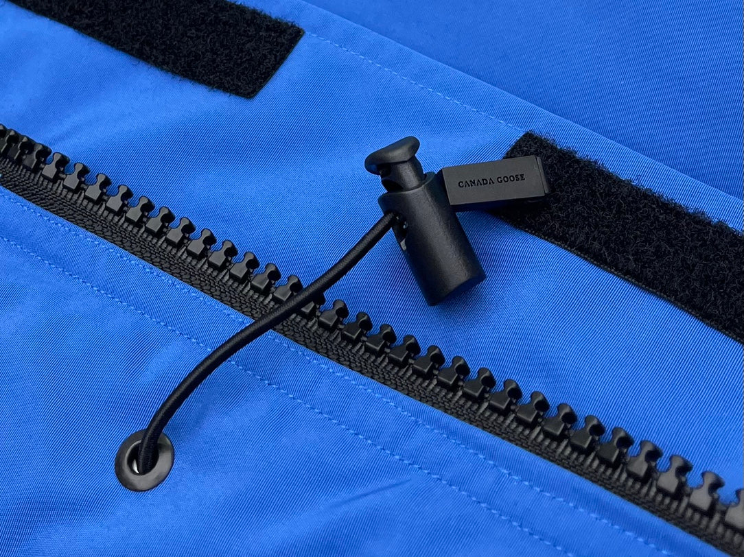 BVG / 캐나다구스 패딩