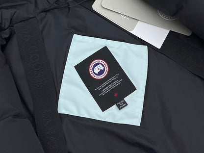 BVG / 캐나다구스 패딩