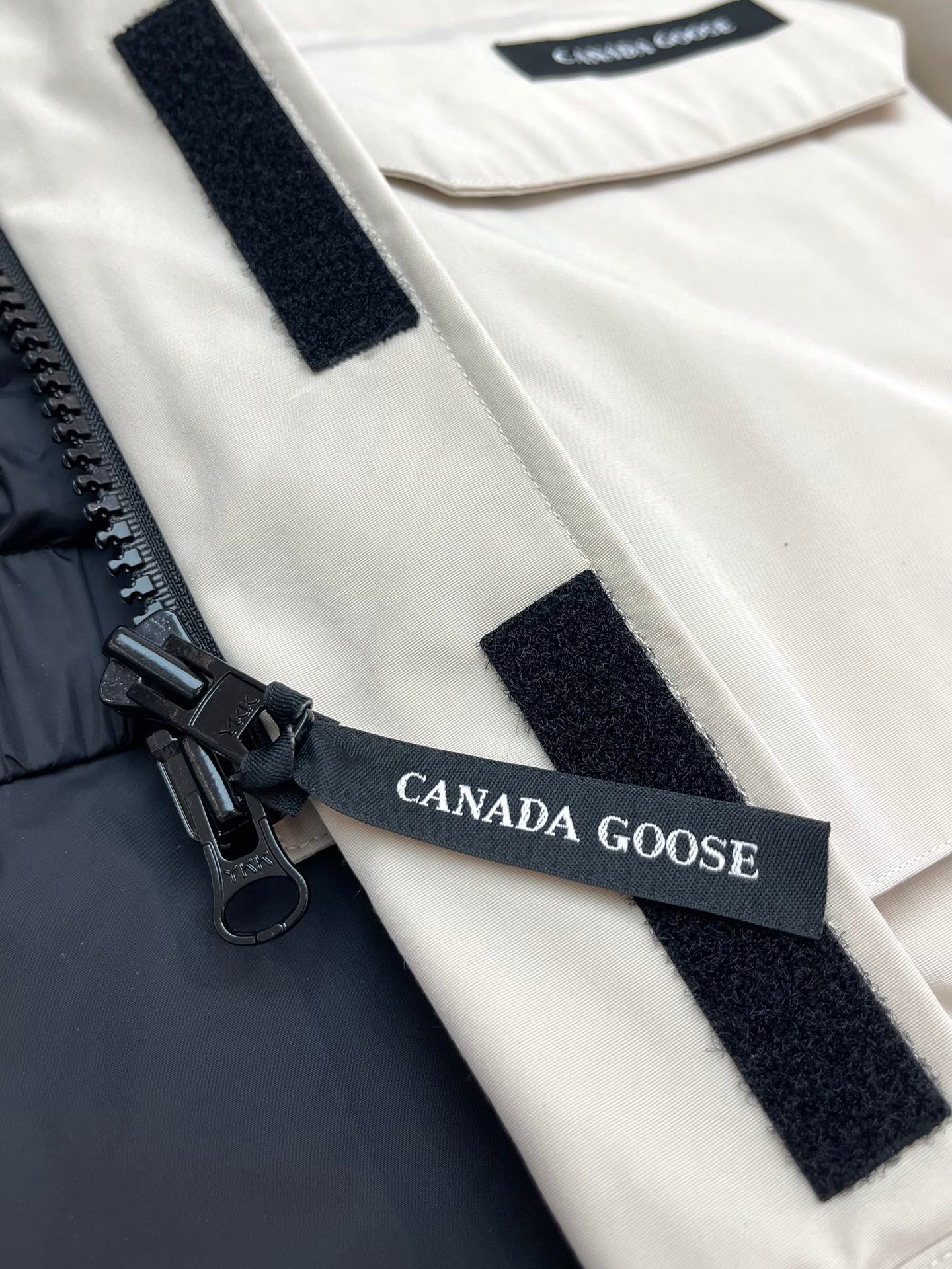 BVG / 캐나다구스 패딩