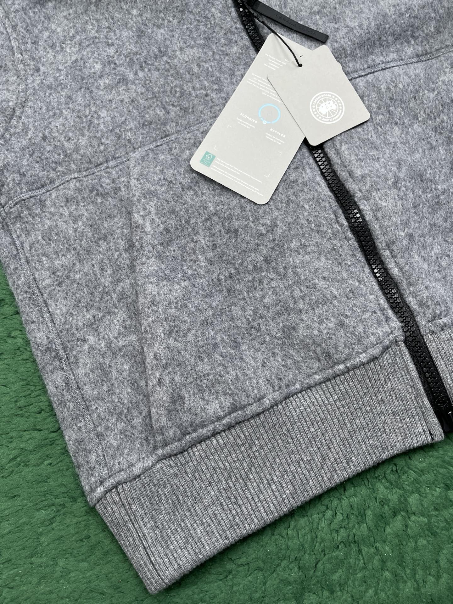 BVG / 캐나다구스 재킷 코트