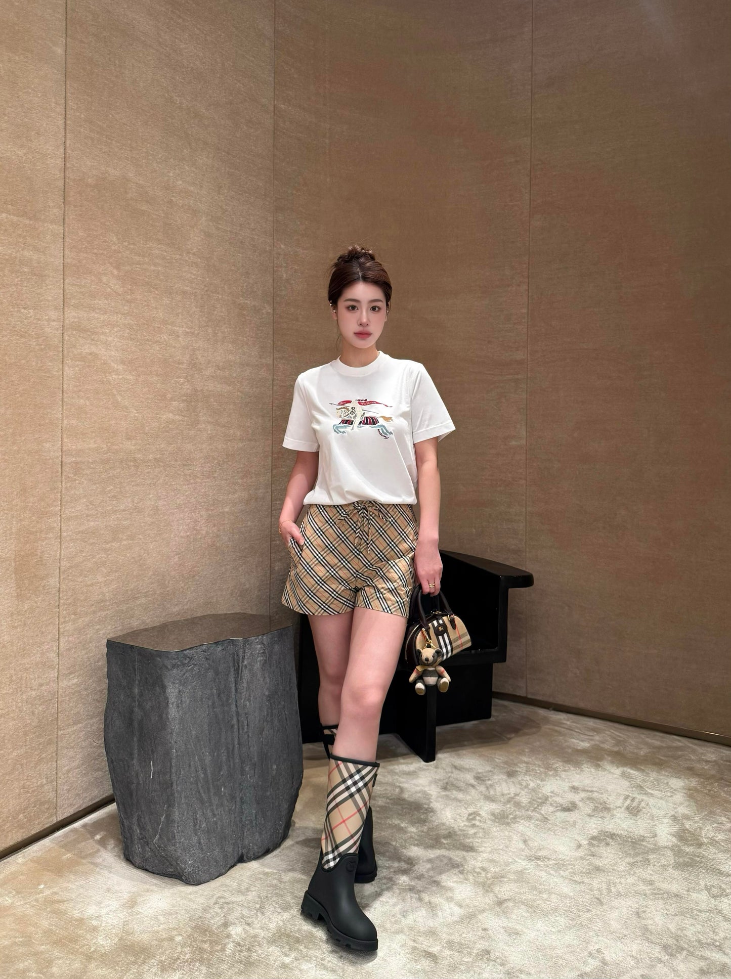 BVG / 버버리 반팔티